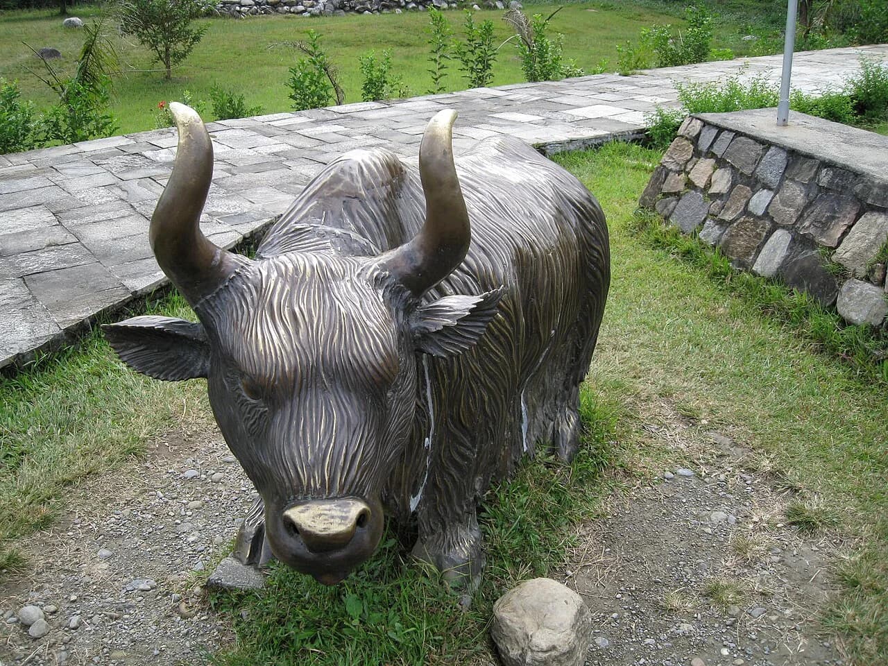 An outdoor sculpture at the International Mountain Museum